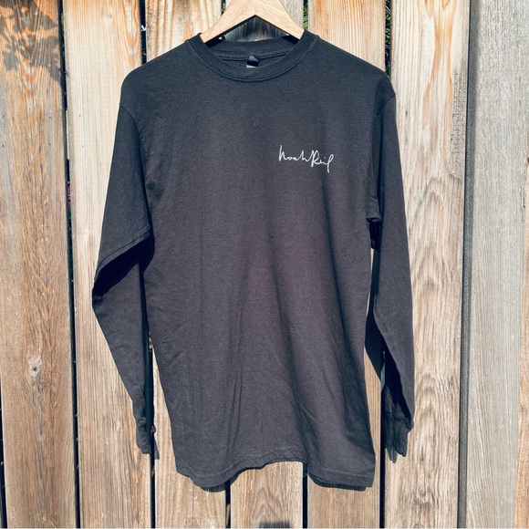 Schitt's Creek Patrick (Noah Reid) Limited Edition Tour Shirt NWOT Size MED - Picture 10 of 13